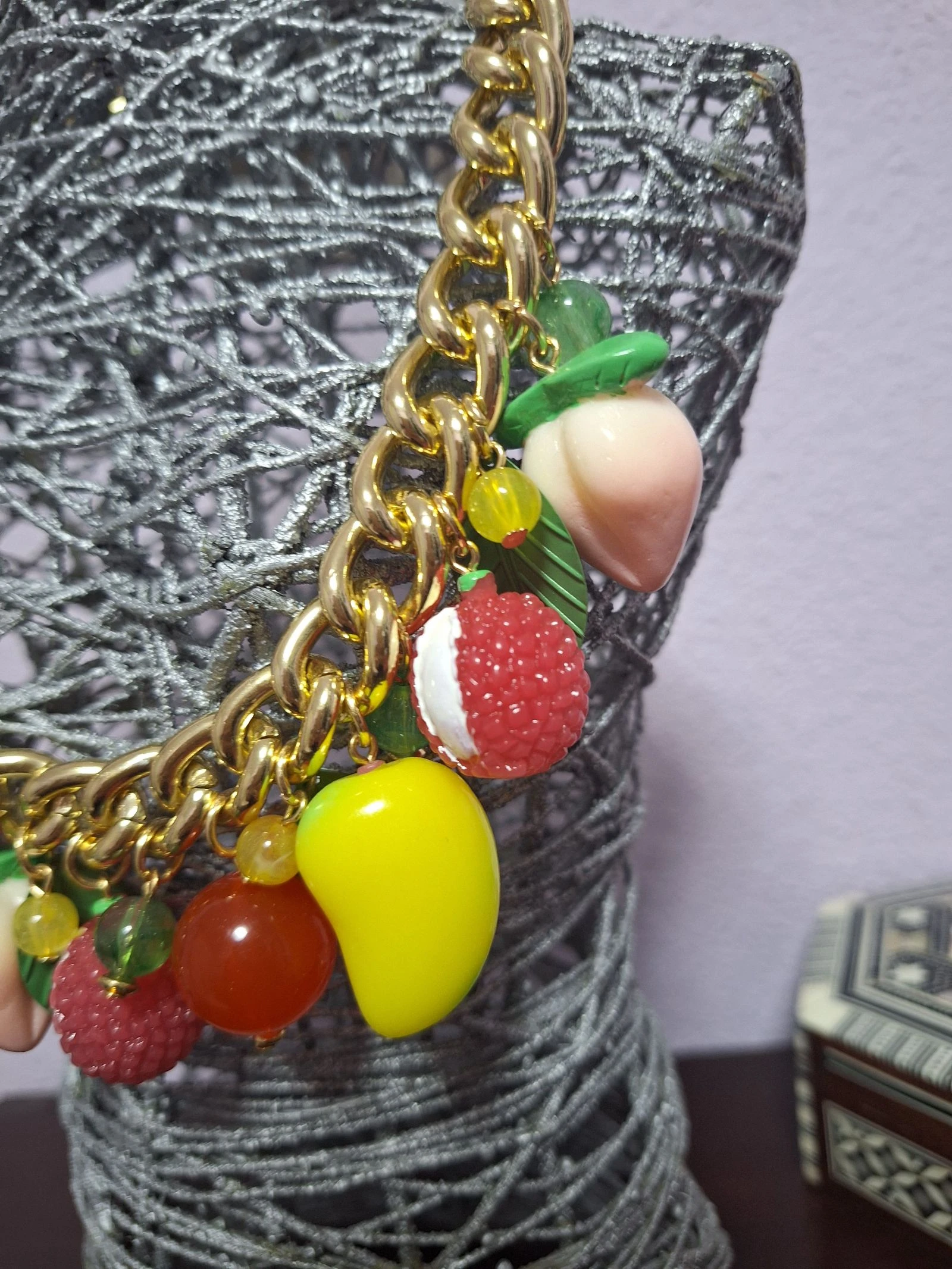 Colar corrente dourado multifrutas – photo 2